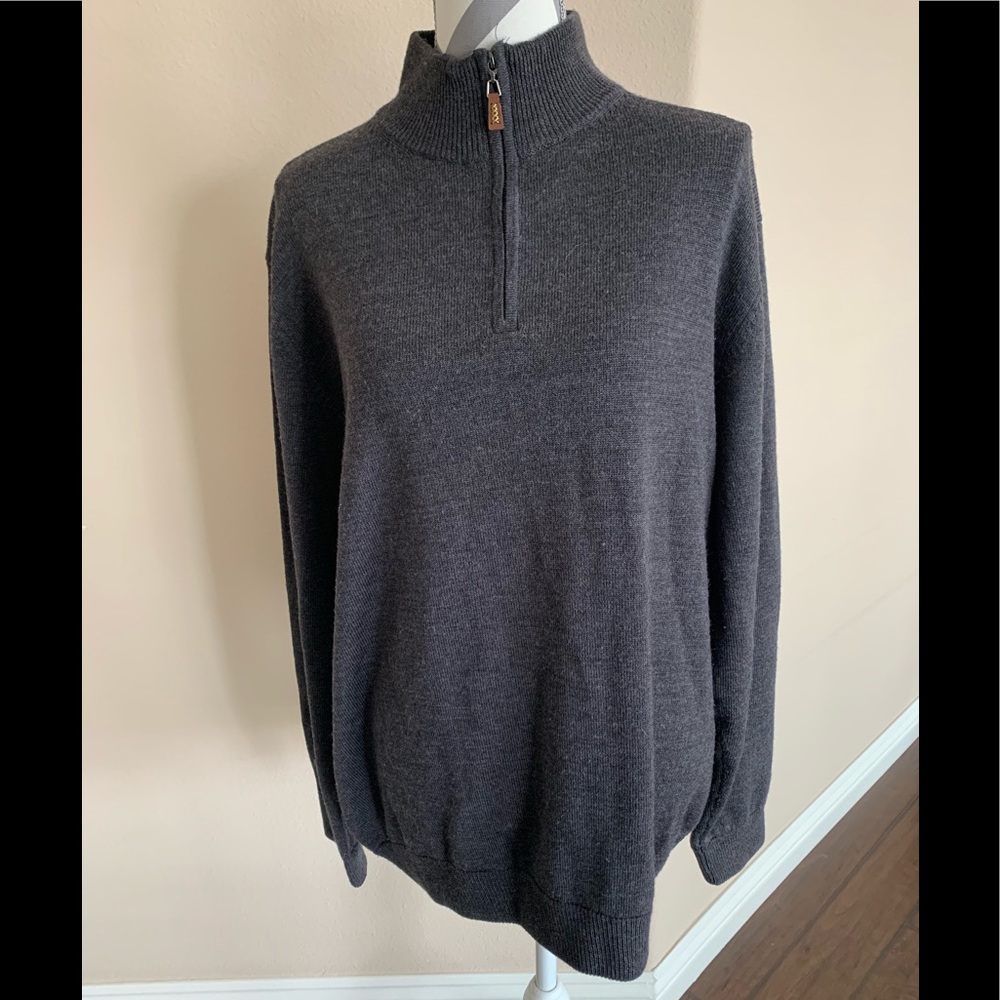 100 % Merino Wool sweater